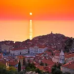 Mirna - Terme & Wellness Lifeclass 波尔托罗