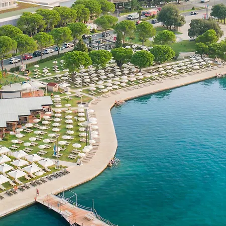 Otel Mirna - Terme & Wellness Lifeclass 4*