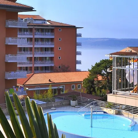 Отель Mirna - Terme & Wellness Lifeclass 4*