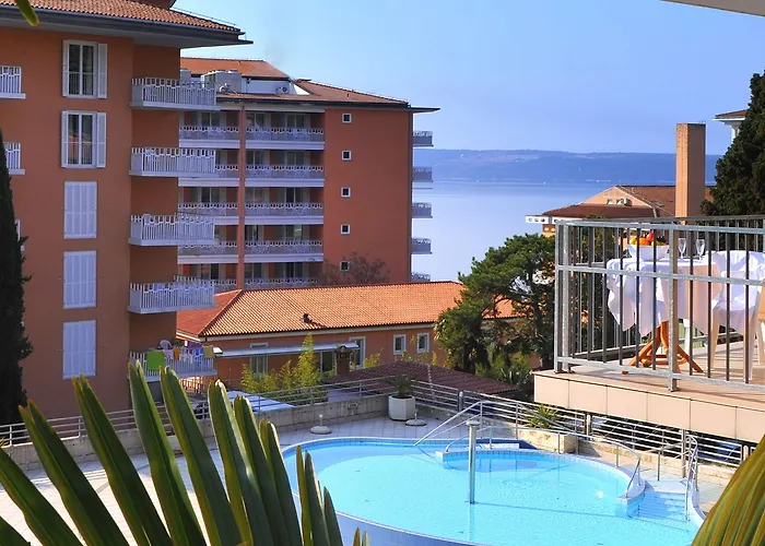 Hotel Mirna - Terme & Wellness Lifeclass 4*